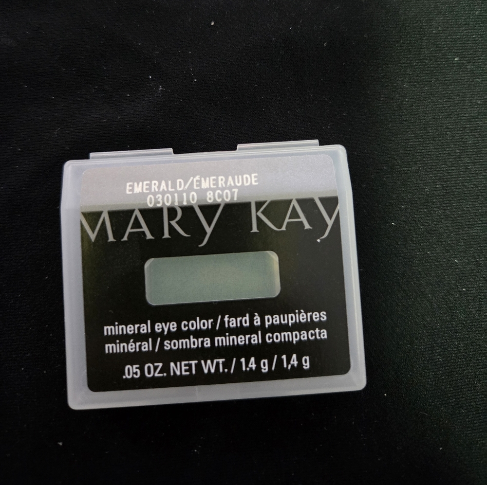 Mary Kay Mineral Eye Color - Emerald